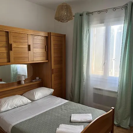 Holiday home Provencal Style In Mediterranean Seaside Town La Londe-les-Maures